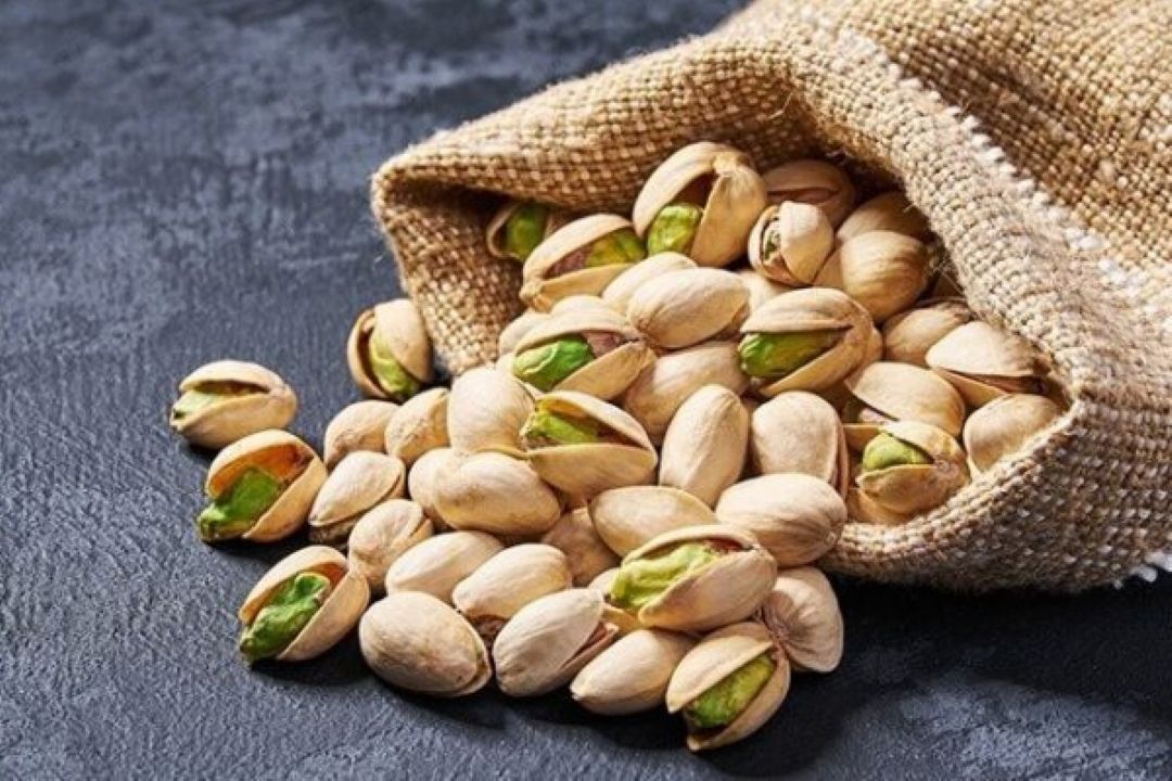 كاهش 70 هزار تُنی پسته در برداشت امسال