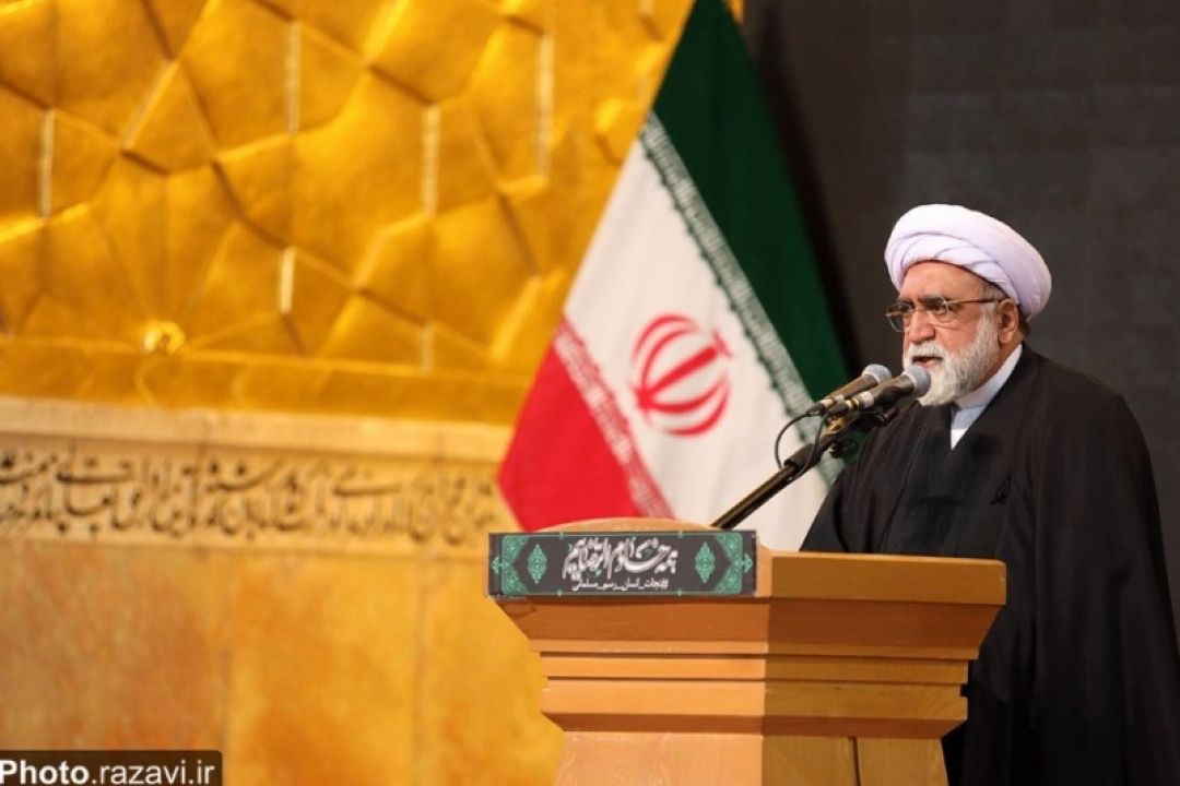 خادم الرضا(ع) یعنی كسی كه ادب، اخلاق و فرهنگ رضوی در زندگی اش متجلی شود