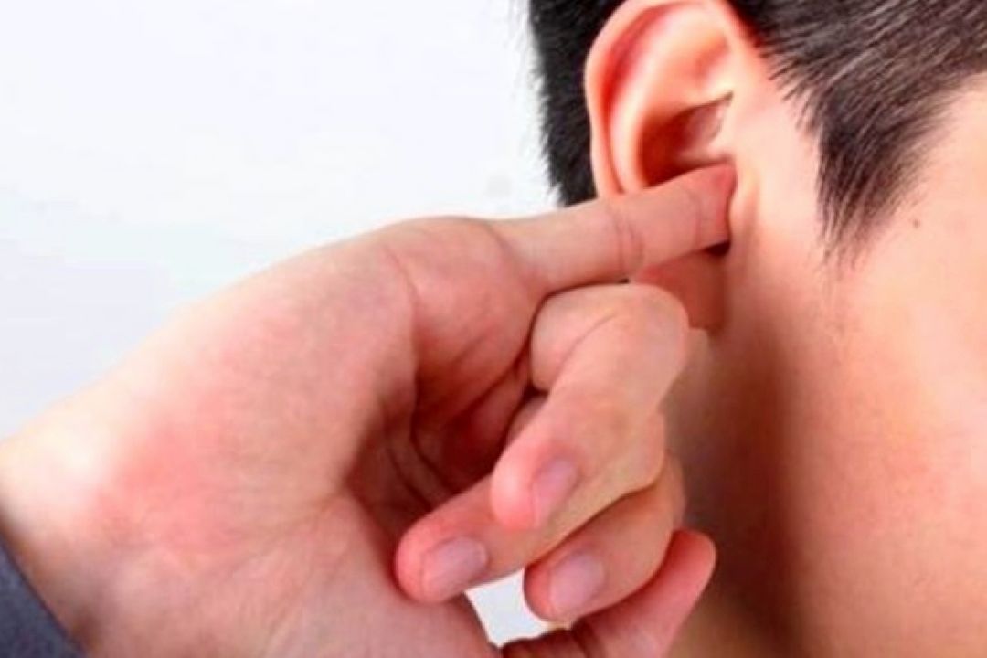 ترشحات آبكی گوش نشان از عفونت دارند/ از گوش پاك كن استفاده نكنید
