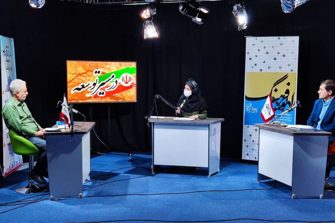 تصاویری از برنامه در مسیر توسعه با موضوع:توسعه ی متوازن و آبخیزداری در كشور