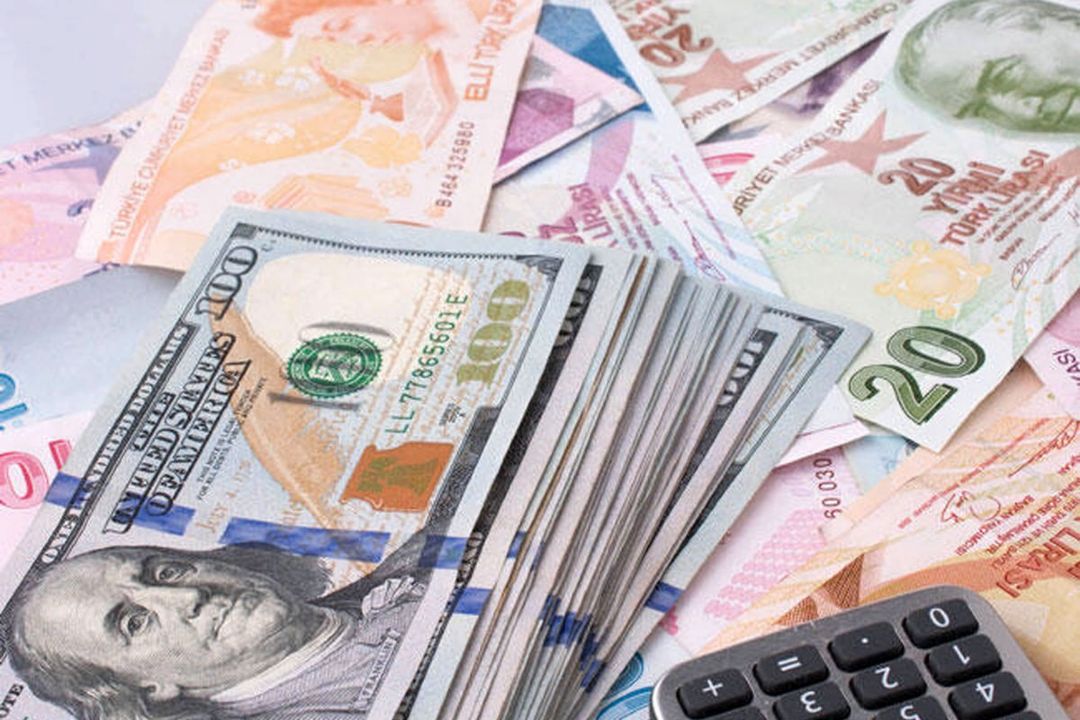 كاهش بدهی خارجی ایران به 9 میلیارد دلار 