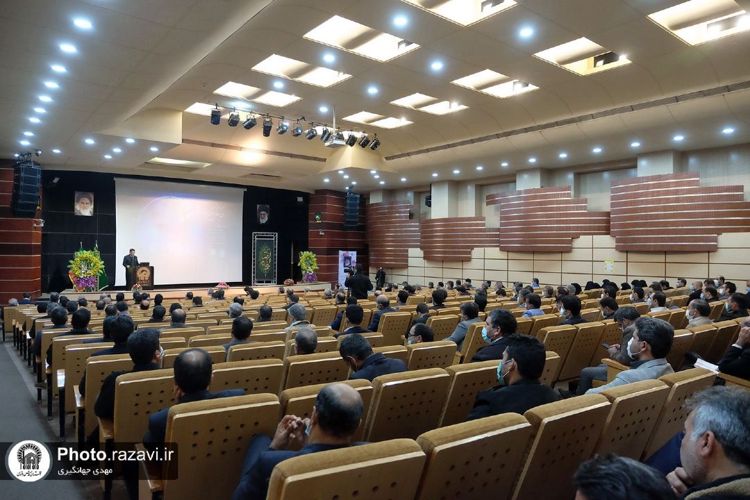 نخستین همایش مدیریت بحران و پدافند غیرعامل اماكن مذهبی و بقاع متبركه در حرم رضوی