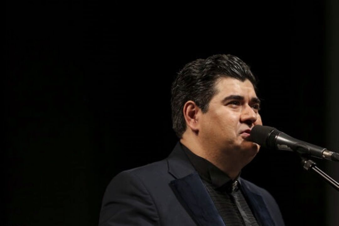آهنگ جدید  سالار عقیلی برای اولین بار در رادیو از برنامه «صباهنگ» پخش شد.