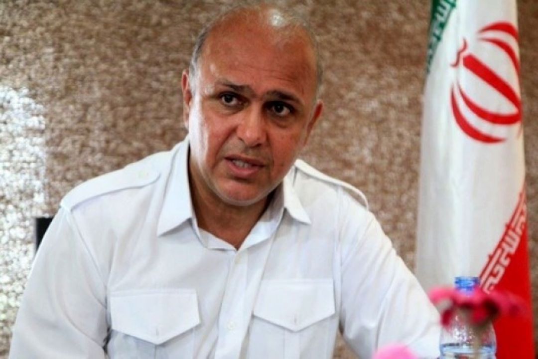 كتب گردشگری گران است/ دانشجویان از خرید عاجزند