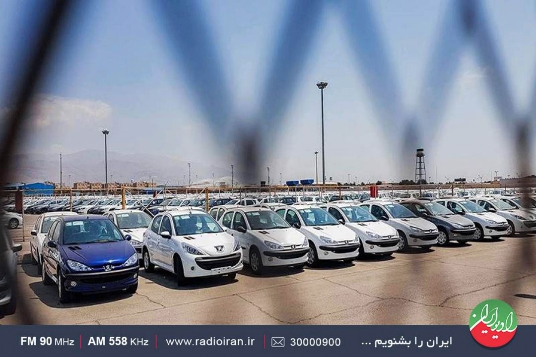 نبود فضای رقابتی در بازار خودروی ایران، كیفیت خودرو را دچار نوسان می كند