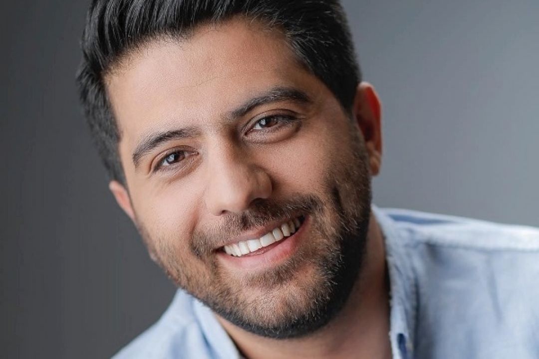 اشكان كمانگری: كار حرفه ای شهرت می آورد. 