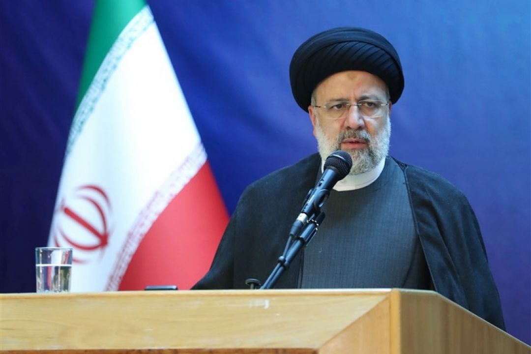 رئیسی: باید زمینه تردد و سرمایه‌گذاری ایرانیان مقیم خارج از كشور تسهیل شود