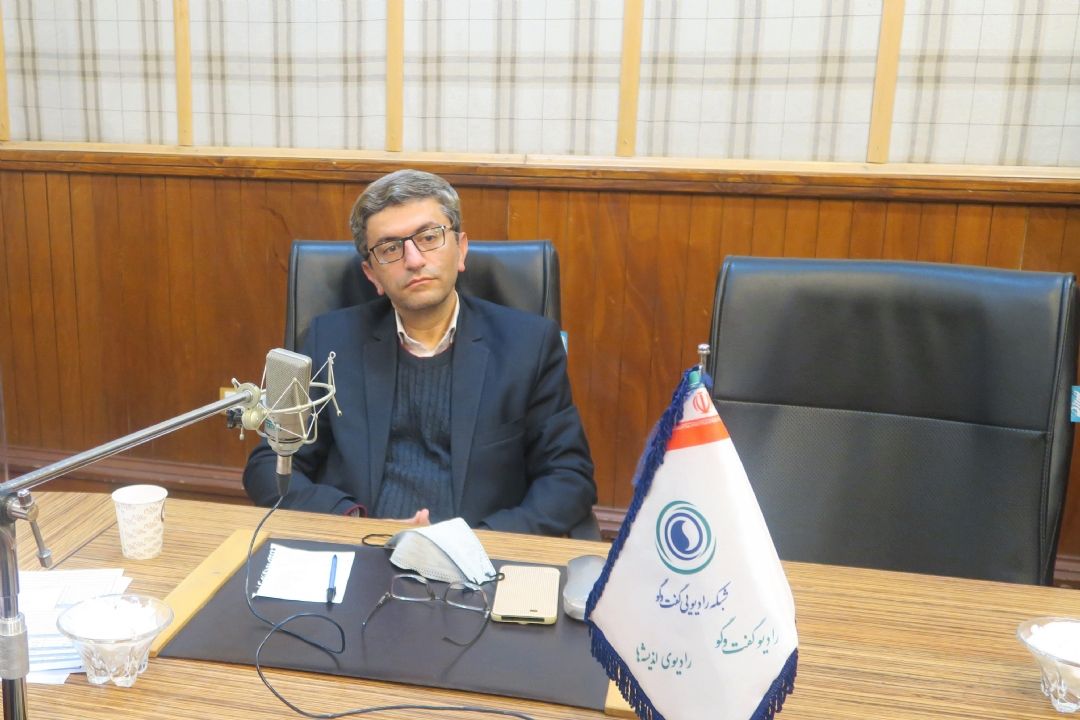  رسالت دانشگاه آموزش تئوری صرف نیست