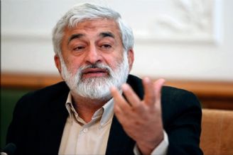 رئیس انجمن اقتصاد سلامت ایران: علیرغم كمبود پزشك در كشور، مشكل بیكاری پزشكان هم داریم