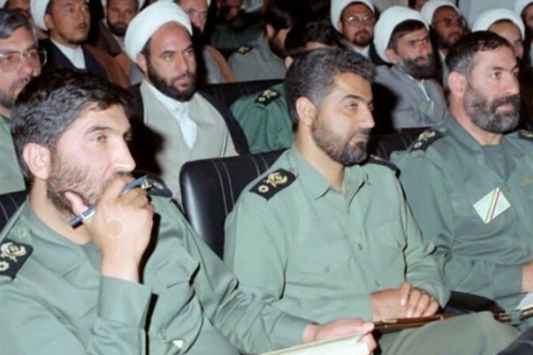 خاطرات سپهبد حاج قاسم سلیمانی و همرزمان در 