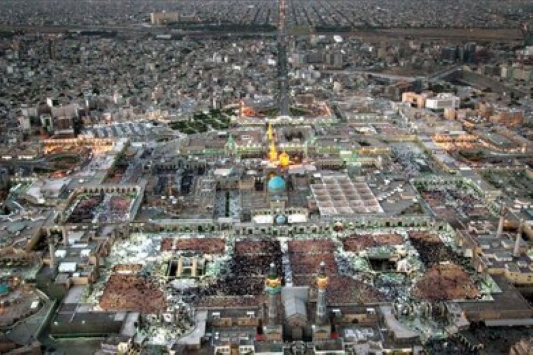 اماكن اقامتی ناایمن اطراف حرم مطهر رضوی، تهدیدی جدی برای جان زائران
