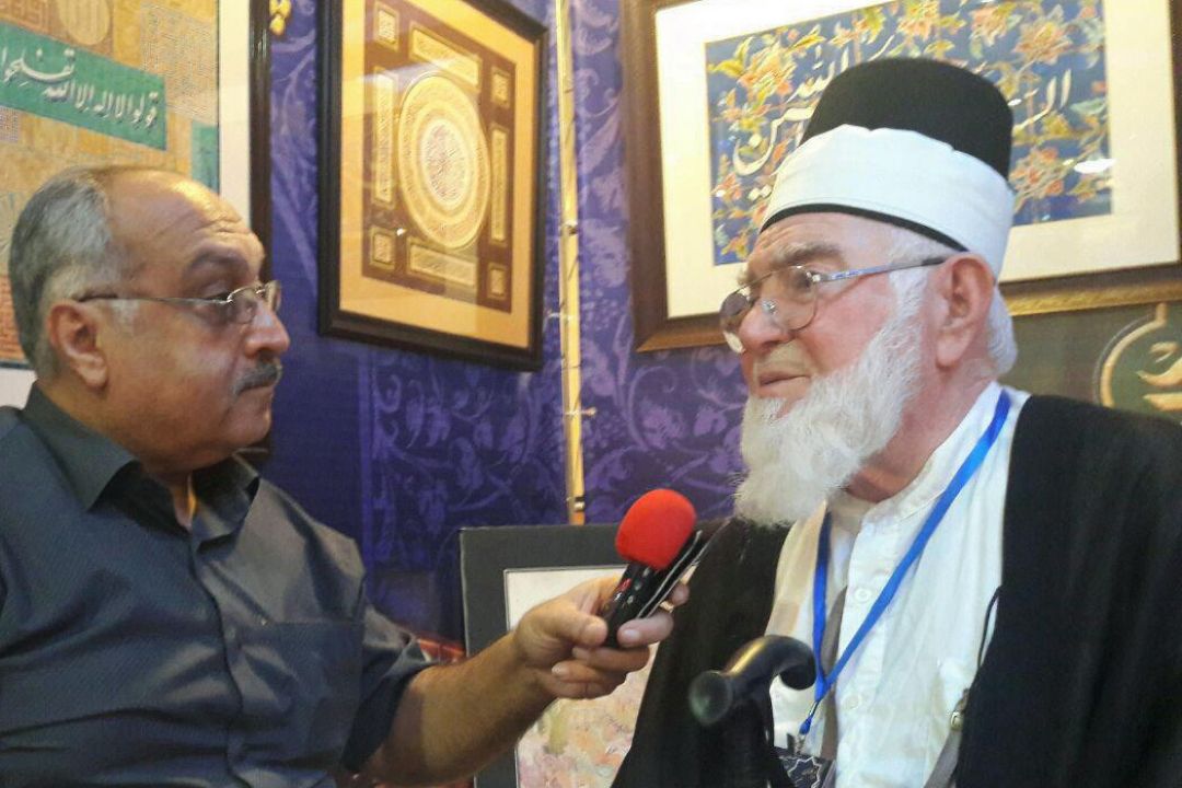 پخش مستقیم اجلاس پیرغلامان حسینی  در رادیو ایران