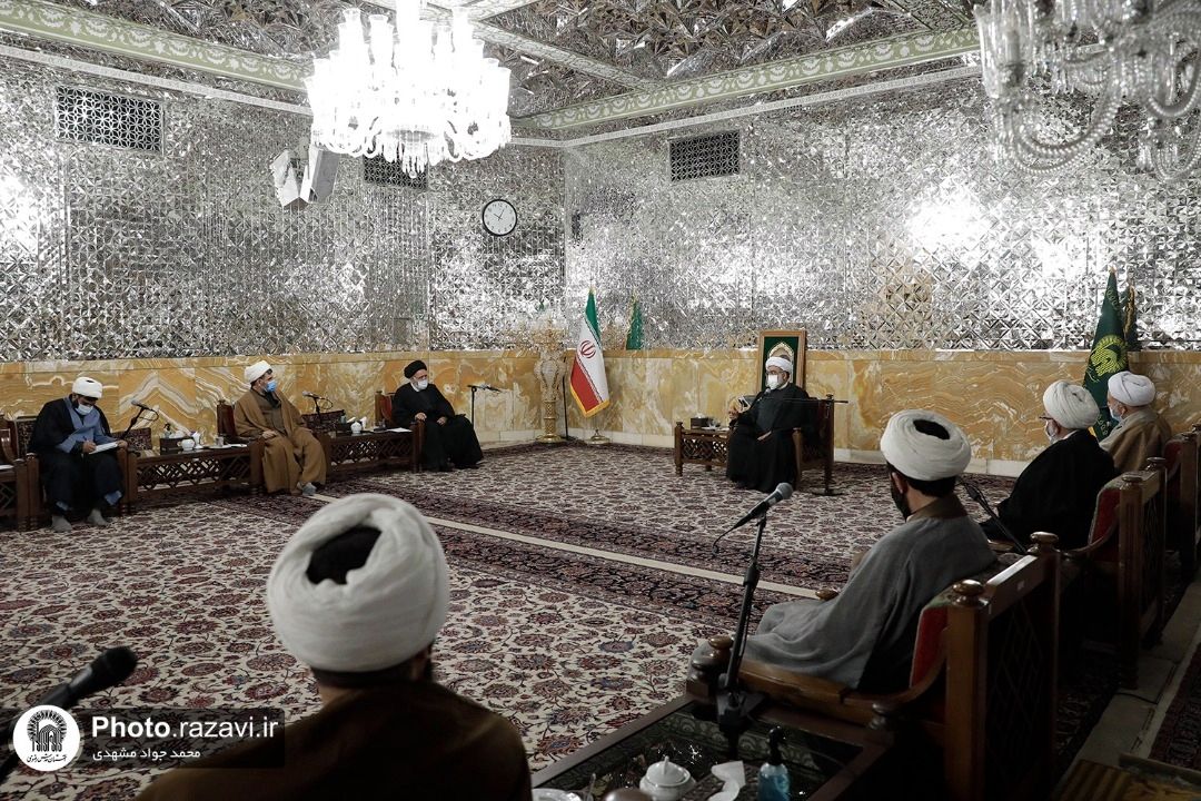  رسالت حیاتی روحانیون در مقابله با انحرافات دینی
