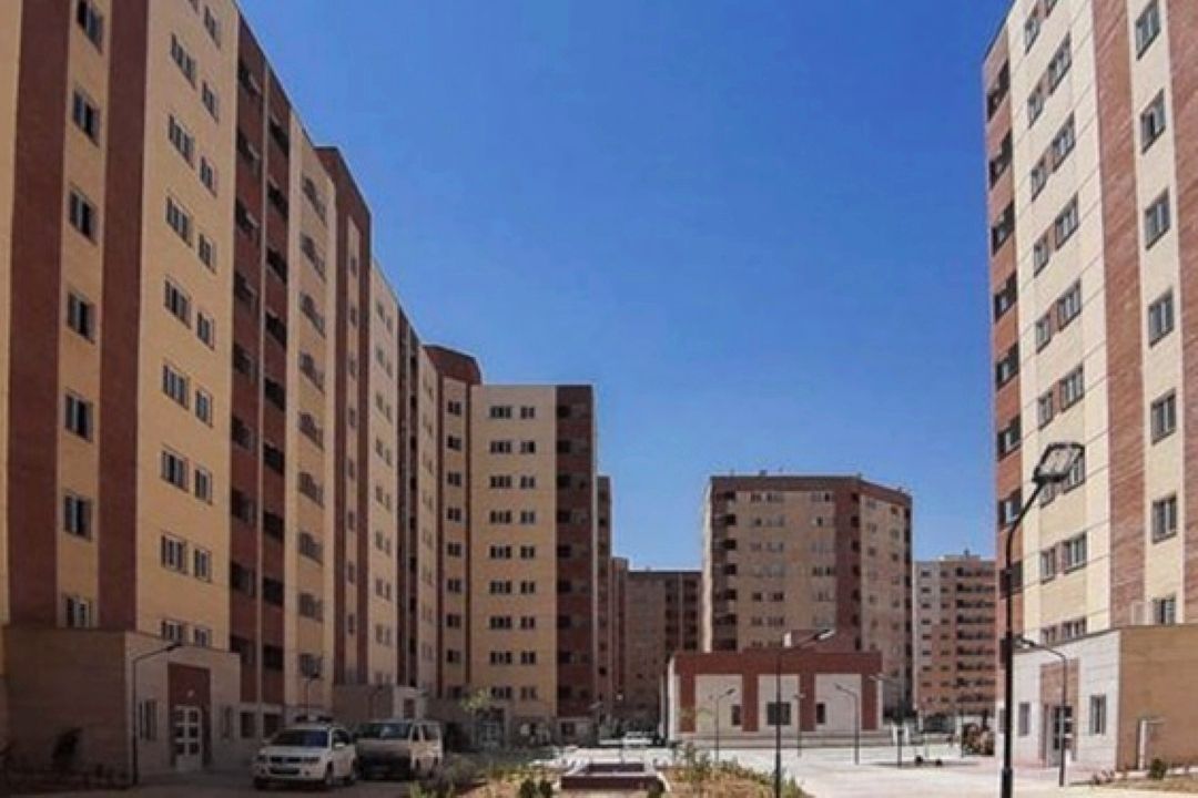 عملكرد یك ماهه وزارت راه و شهرسازی در ساخت مسكن/فرآیند ساخت 3448 مسكن آغاز شد