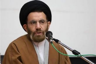 امام جمعه لرستان: باید مدیریت جهادی مبتنی بر كار علمی سرلوحه مدیران ما باشد