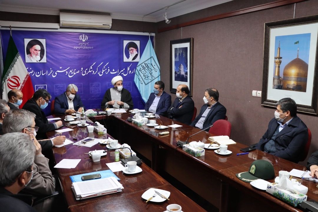 گردش مالی سوغات و صنایع‌دستی زائر در مشهد؛ 3 تا 6 هزار میلیارد تومان