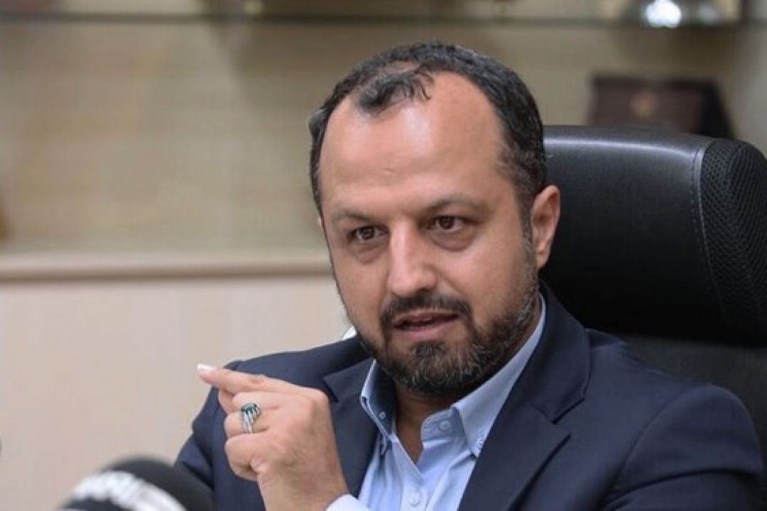 وزیر اقتصاد: پرداخت وام بدون ضامن، بدون هیچ عذر و بهانه باید انجام شود