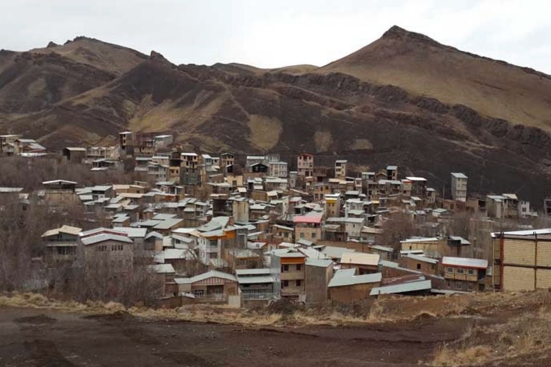 " آمره " روستایی با چناری 1000 ساله 