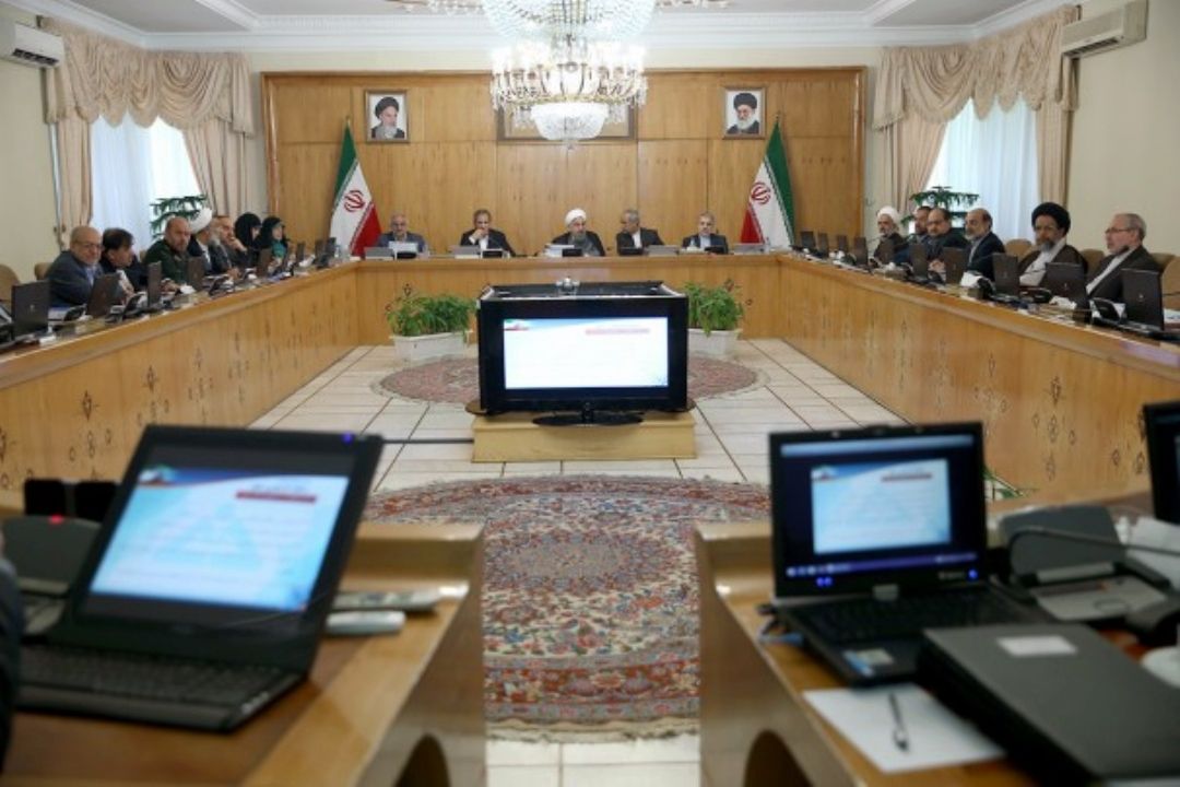 اجرای اصل 44 قانون اساسی با جدیت پیگیری شود 