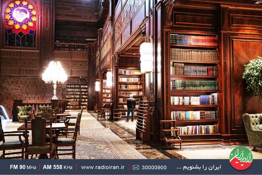 «انجمن شاعران مرده » در  «تالار آیینه» ورق می خورد