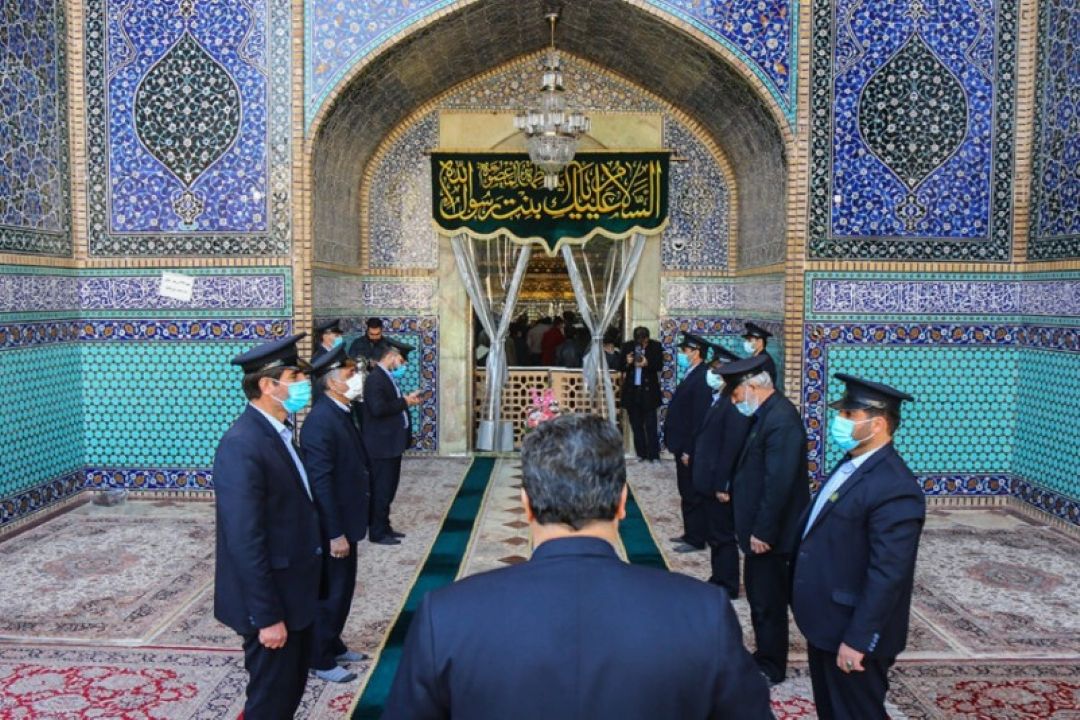 برپایی موكب آستان مقدس حضرت معصومه(س) در كاظمین 