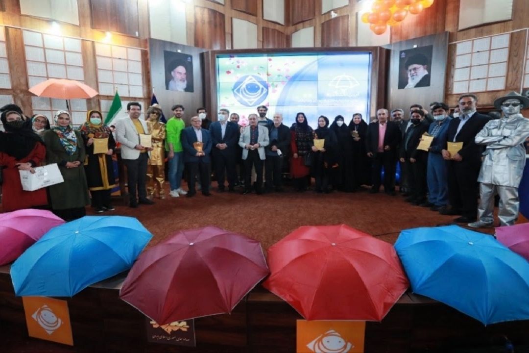 اختتامیه اولین جشنواره «زیر چتر لبخند» 