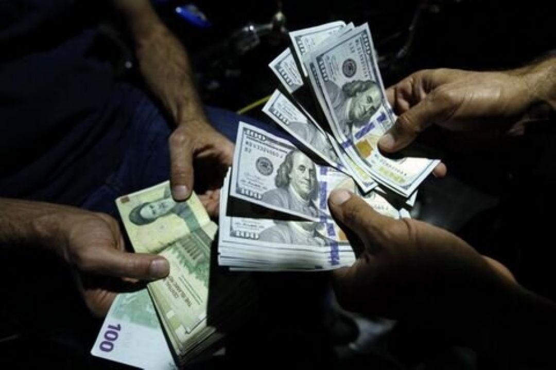  سرنوشت ارز ٤٢٠٠ تومانی در سال آینده