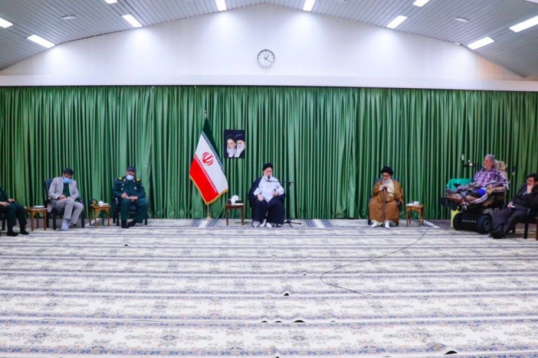 مردم متولی تکریم سالروز ولادت امام زمان (عج) هستند