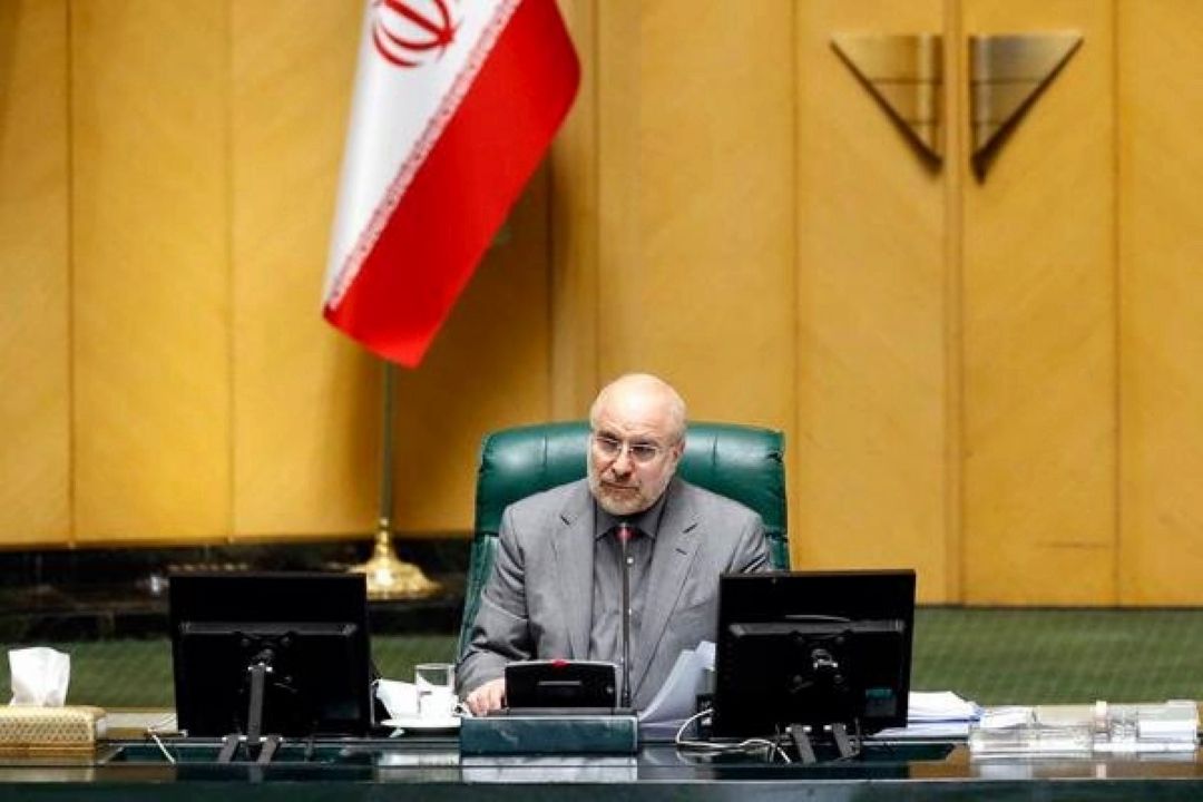 قالیباف: با فراهم كردن زمینه فعالیت جوانان به انحصارهای دولتی پایان دهیم