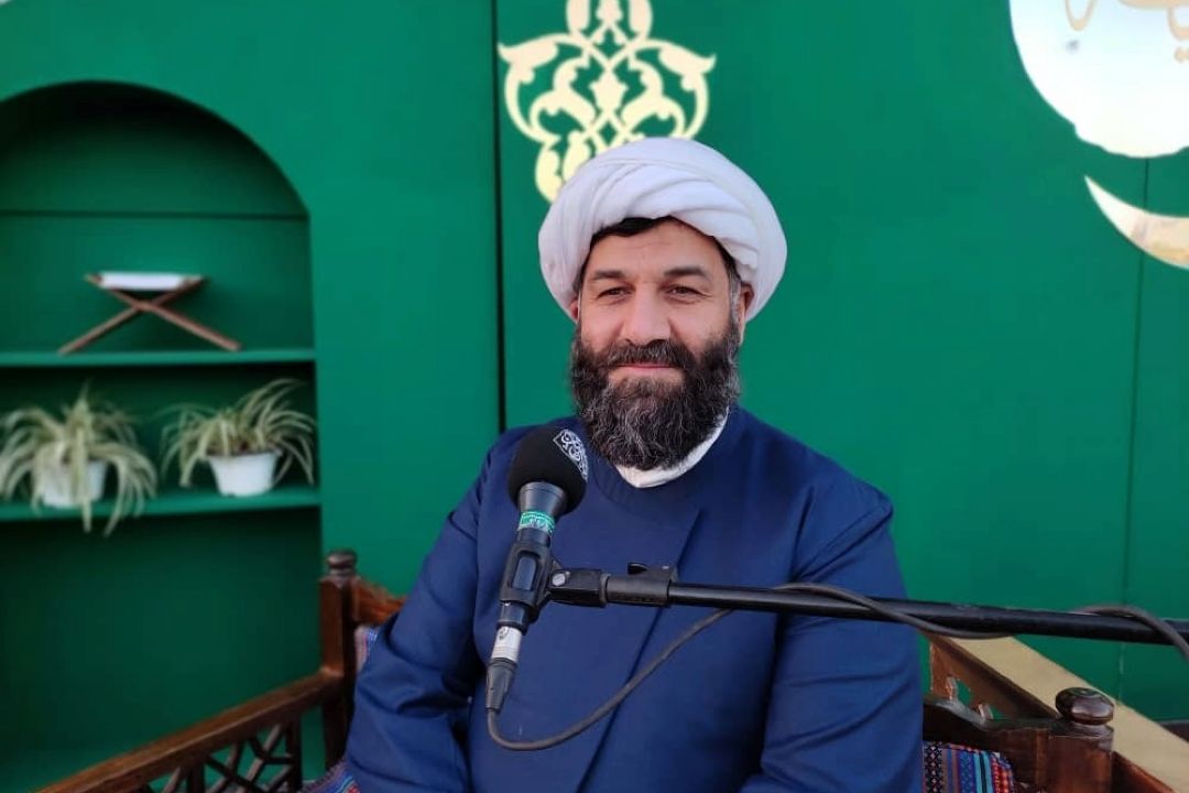 حجت الاسلام والمسلمین  دكتر صنیع خوانی مهمان برنامه بر آستان جانان
