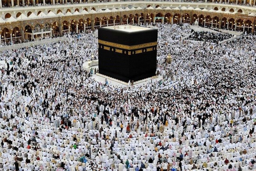 عربستان سعودی سهمیه حج را بعد از دوسال شیوع ویروس كرونا تا یك میلیون نفر افزایش داد. 