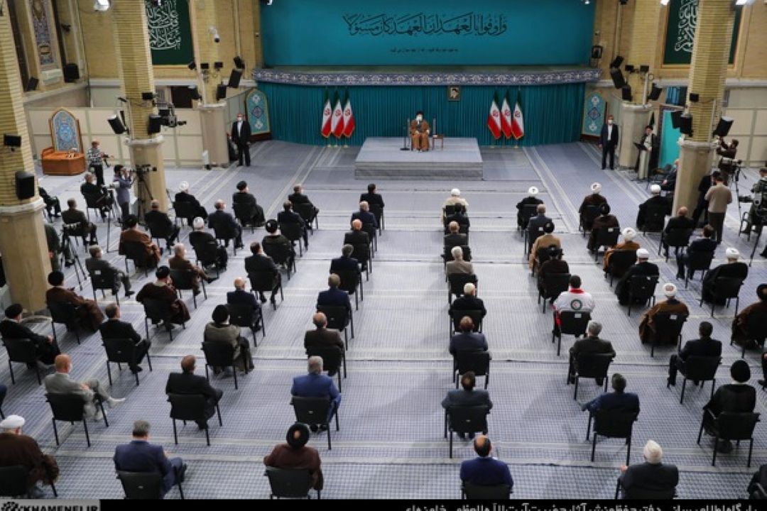          نمایه سخنان رهبر انقلاب در دیدار مسئولان و کارگزاران نظام