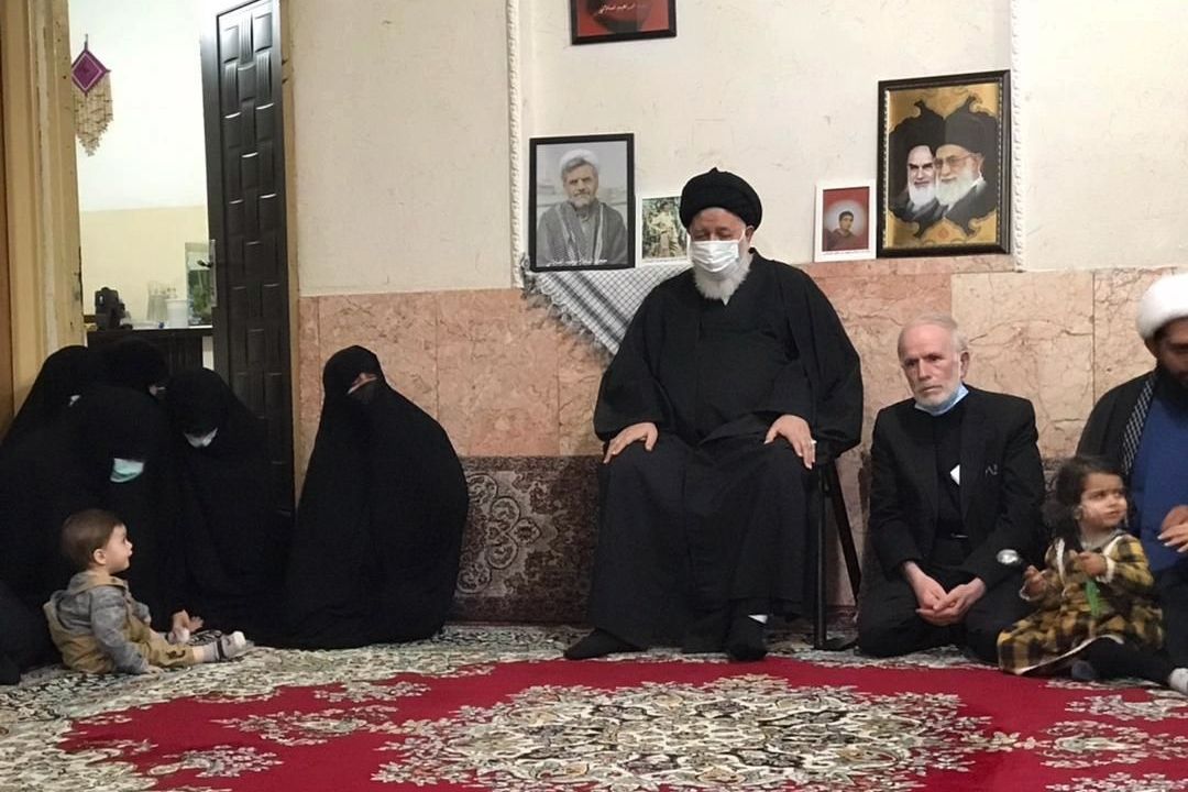 دیدار امام جمعه مشهد مقدس با خانواده شهید اصلانی