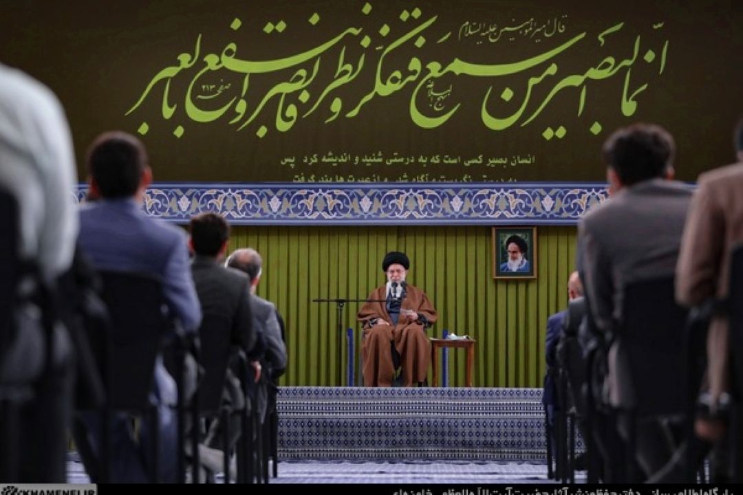 نمایه متنی سخنان رهبر انقلاب در دیدار جمعی از دانشجویان و اعضای تشکل‌های دانشجویی 