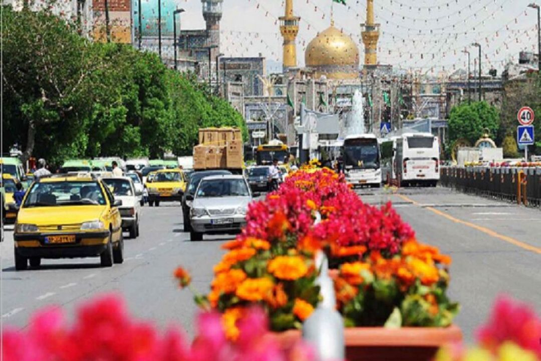 خدمت رسانی به زائران رضوی باید به یک الگو تبدیل شود