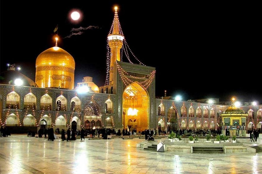 پخش زنده ویژه برنامه خشت بهشت رادیو قرآن از حرم مطهر امام رضا (ع)
