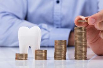 بررسی علل هزینه‌های زیاد دندانپزشکی در کشور