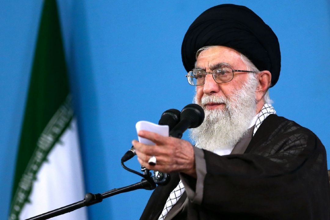 فرمان هشت ماده ای رهبر انقلاب؛ اجرای شفافیت در دسترس ترین راه مبارزه با فساد