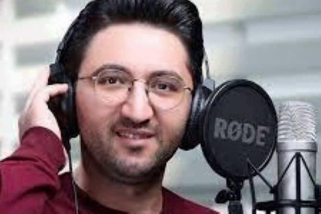 سینا جوانشیر: به دنبال پركردن سالن كنسرت ها نیستم/ می خواهم موسیقی اصیل را مدرن ارائه كنم