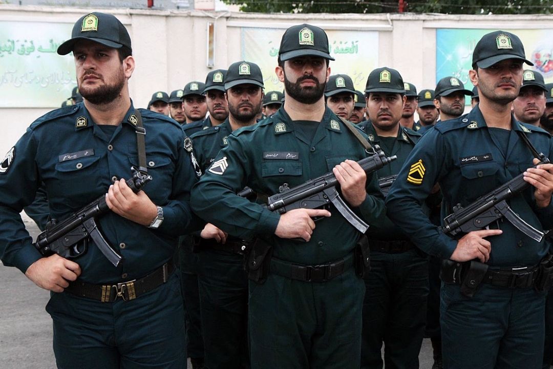 بررسی نیروی انتظامی شرق تهران در 