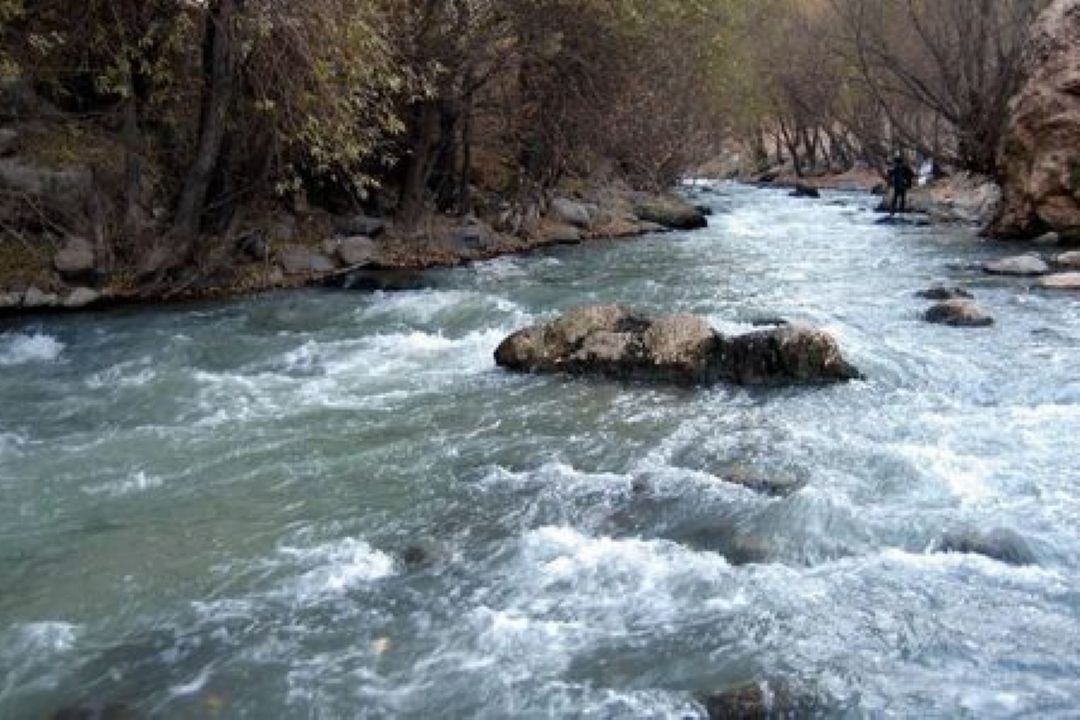 قطعه ای با عنوان « بگذار و بگذر» با صدای یاسر اسماعیلی