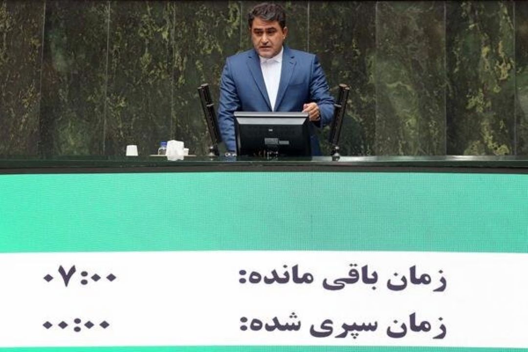 نماینده خوی: زلزله به هزاران واحد مسكن روستایی خسارت وارد كرده است