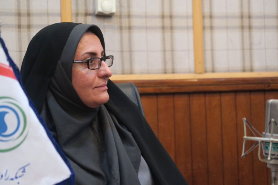 نگاه تك بعدی به زنان غلط است