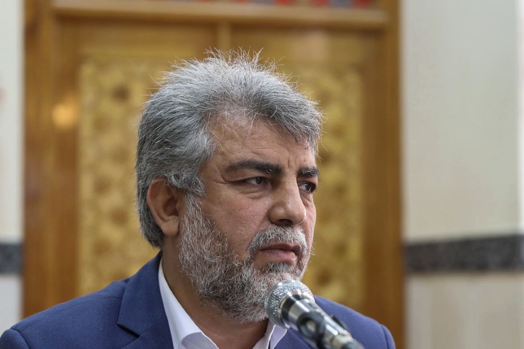 حجت ا... طلایی: انسجام و همدلی با شكوه هنرمندان در خلق انبوه آثار هنری با موضوع شاهچراغ ستودنی است