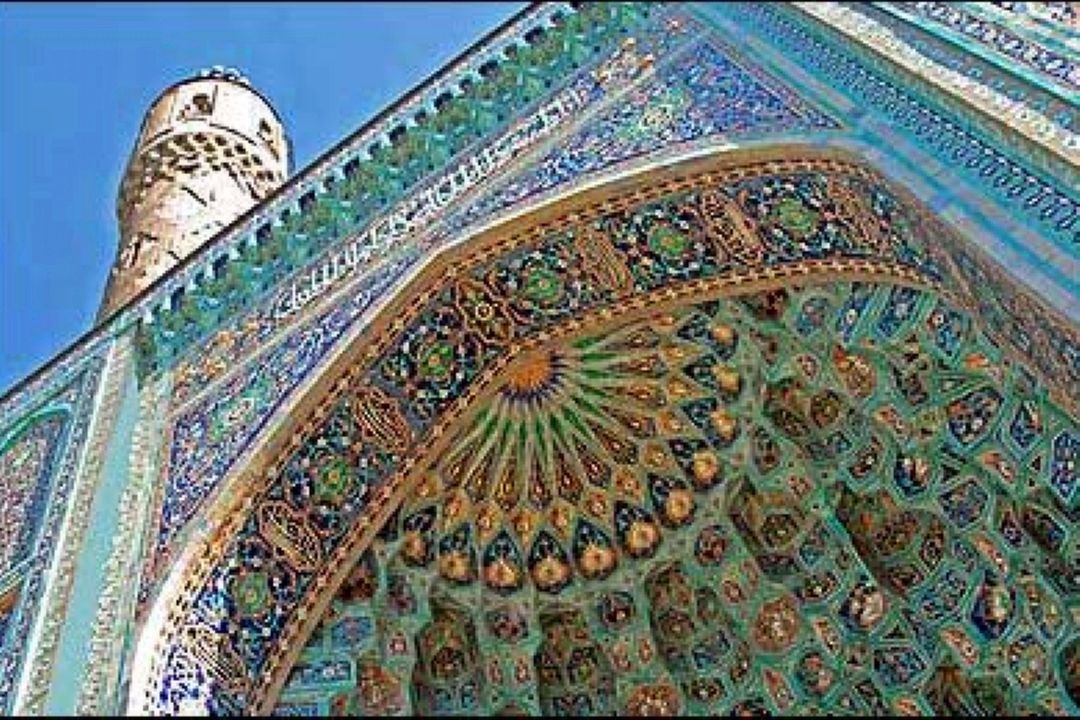 معماری اسلامی و مشخصات معماری اسلامی در خشت و خیال