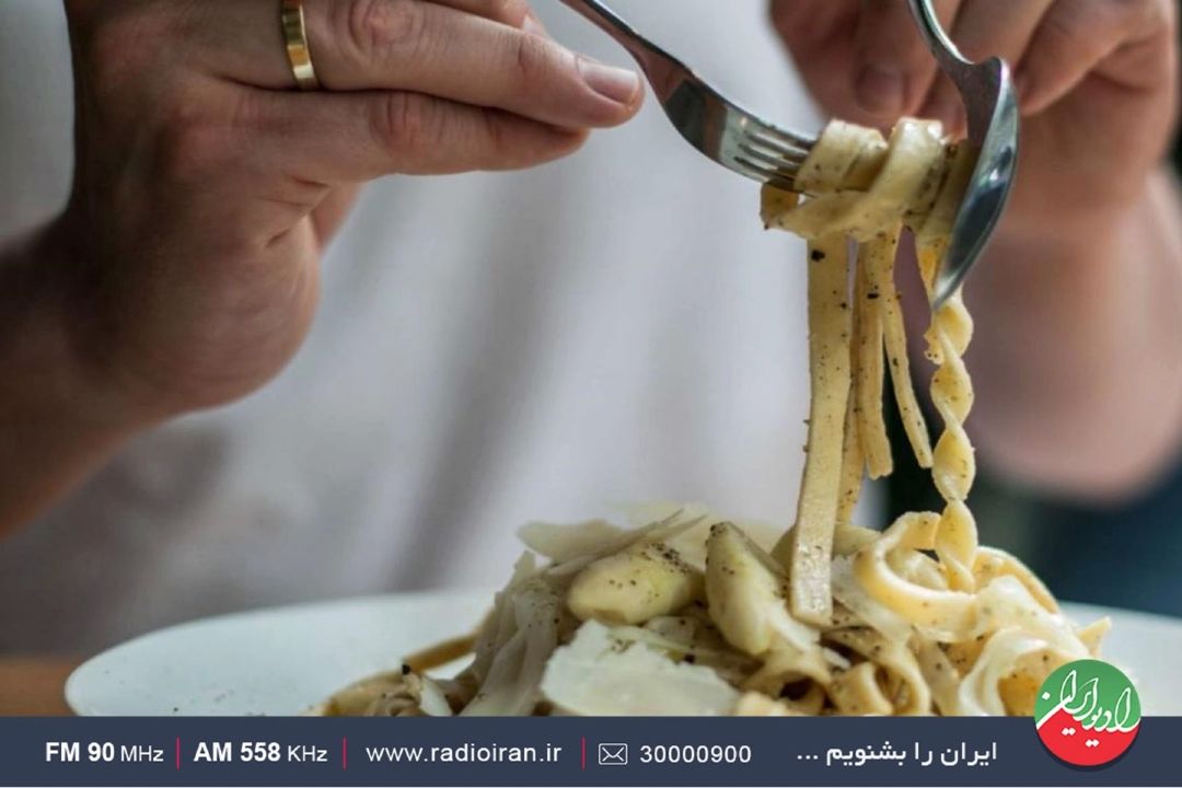 دیر غذا خوردن عامل چاقی است؟