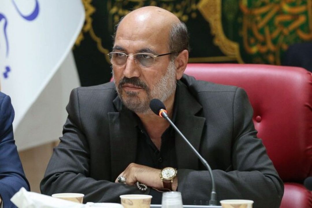 مجلس در حوزه خودرو با تعارف برخورد می‌كند
