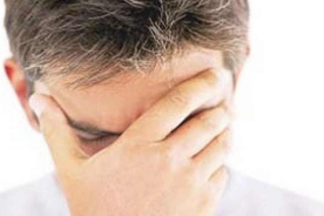 نقش خانواده در زود رنجی فرد در 