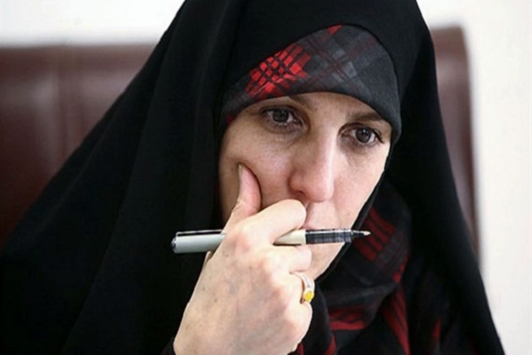 گفتگوی شبكه جوان با خانم ملاوردی 