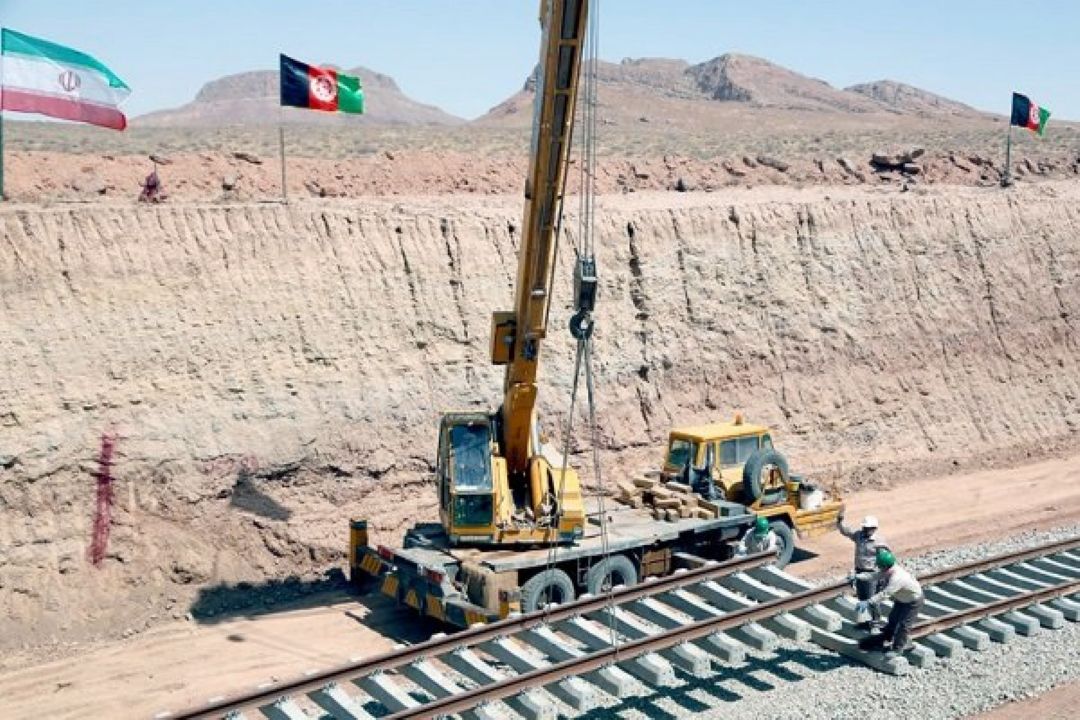 بهره مندی از شبكه ریلی خواف هرات برای تسهیل در ترانزیت كالا